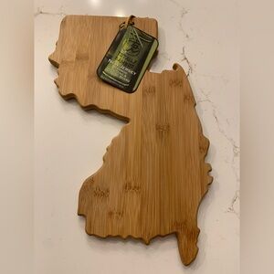 New Jersey NJ Shaped Totally Bamboo Cutting Board Serving Board 14” x 8” NEW